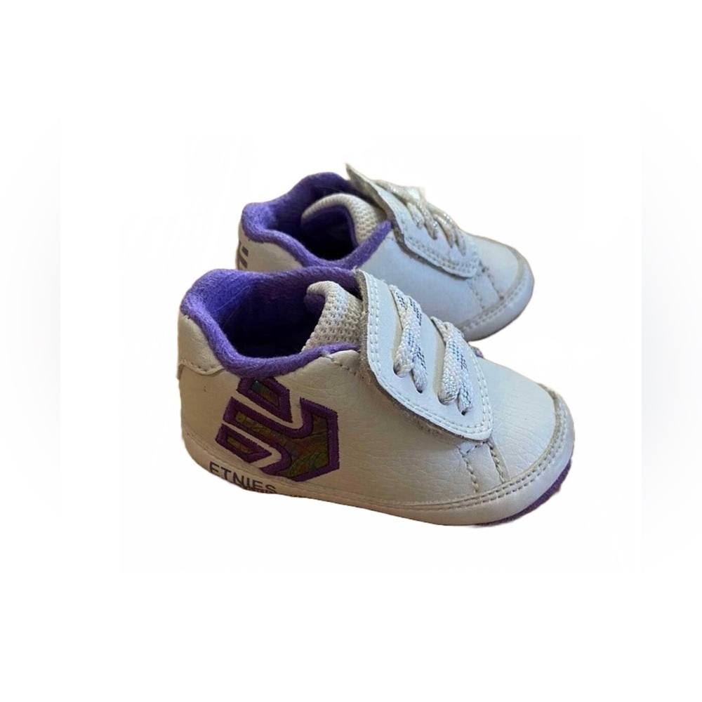 Etnies Toddler Shoes Size 2